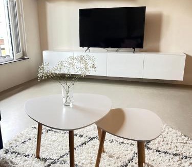 Rudow Apartment | quiet & cozy Apartment near airport BER, free Wifi & parking #rechts