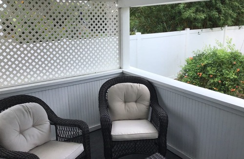 Marineland Acres House | Quiet Cozy Beachside CottagenScott's Beachside Rental