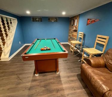 South Hills House | Quiet & Cozy home near Hospitals