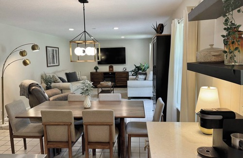Murphysboro House | Quiet & Cozy Neighborhood Home