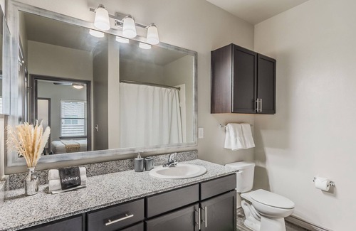 Fort Worth Apartment | ⭐️⭐️ Quiet, Cozy, Professionally cleaned 2BR 2BA, Med district, Fairmount ⭐️⭐️