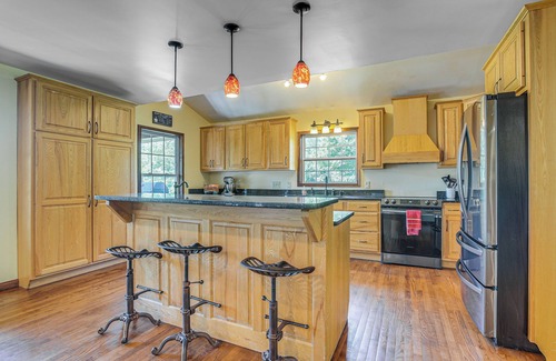Hamden Cabin | Quiet Family Cabin in Hamden: Hot Tub + Game Room!