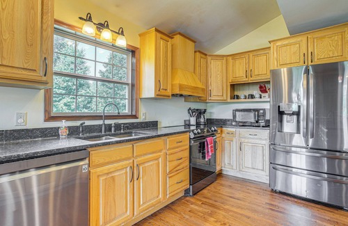 Hamden Cabin | Quiet Family Cabin in Hamden: Hot Tub + Game Room!