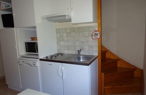 La Chapelle-en-Valgodemard Apartment | Quiet studio all comfort in a residence with swimming pool and Whirlpool spa
