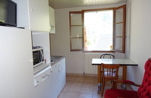La Chapelle-en-Valgodemard Apartment | Quiet studio all comfort in a residence with swimming pool and Whirlpool spa