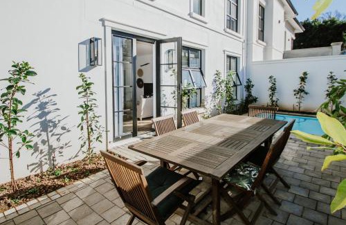 Somerset West Apartment | Quiet Hideaway