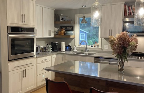 Cumberland Center House | Quiet home away from home; Cumberland Center retreat!