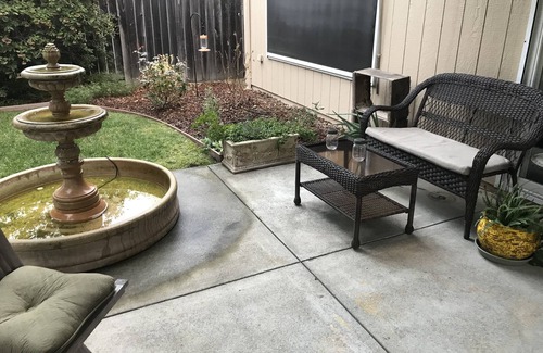 Healdsburg Apartment | Quiet home, comfortable, private bathroom