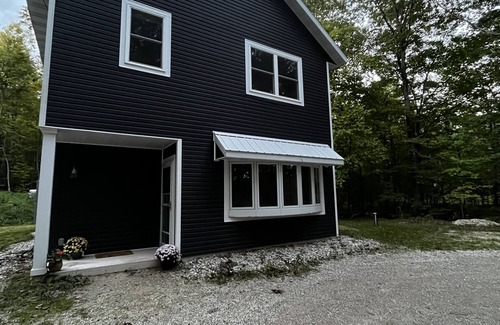 Baileys Harbor House | Quiet Home in the woods