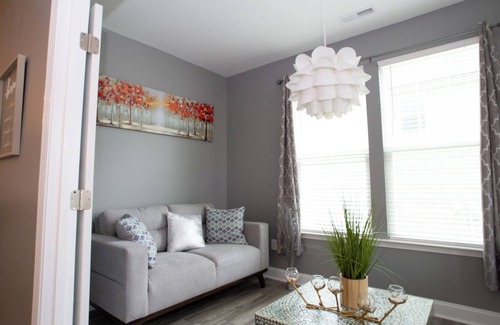 Mebane House | Quiet Home near outlets and lake