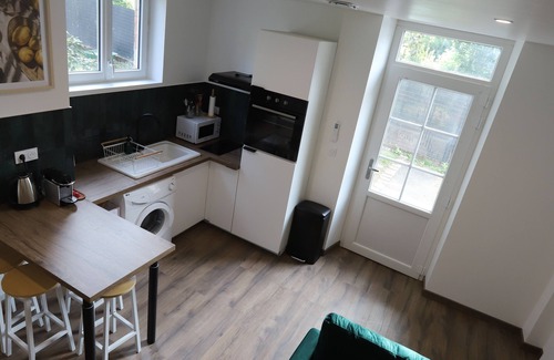 Brive-la-Gaillarde House | Quiet house near train station & town center. Pets welcome!