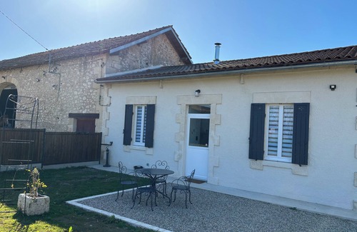 Pessac-sur-Dordogne House | Quiet house in Pessac sur Dordogne