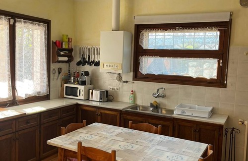 Calonge House | Quiet house with large garden near the beach ideal for families.
