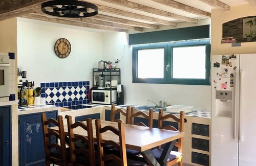 Olargues House | Quiet house with swimming pool, not overlooked