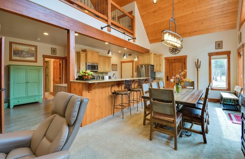 Leadville House | Quiet Leadville Home on 3 Acres w/Gas Grill!