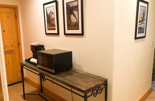 Mountain Village Hotel | Quiet Lock-Off Room With King Bed in Mountain Village
