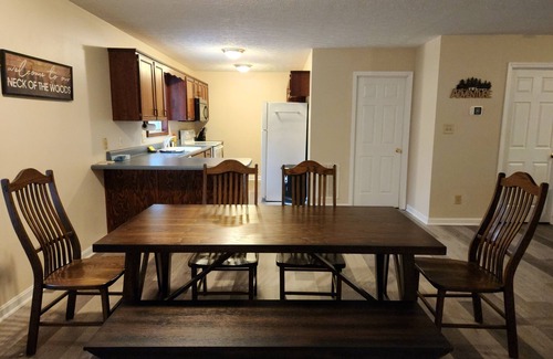Mount Jackson House | Quiet Mountainside Retreat - One mile from Four Season Bryce Resort