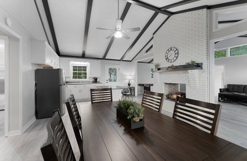 Morganton House | Quiet Mountaintop Vista w/Hot tub and Fire pit