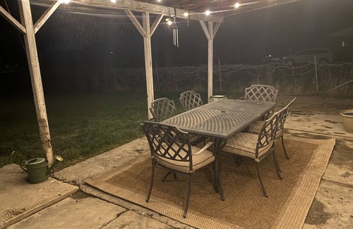 American Fork House | Quiet neighborhood close to restaurants and shopping