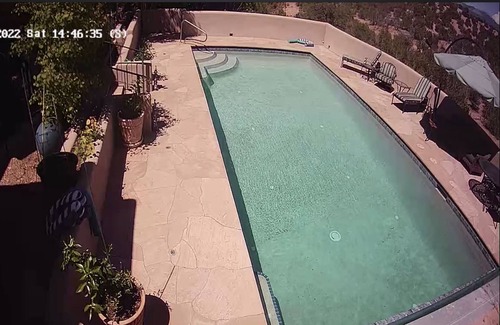 La Tierra House | Quiet, off the grid with Mountain Vista’s
