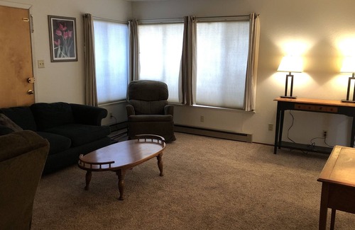 Weaverville House | Quiet, peaceful, central Weaverville home