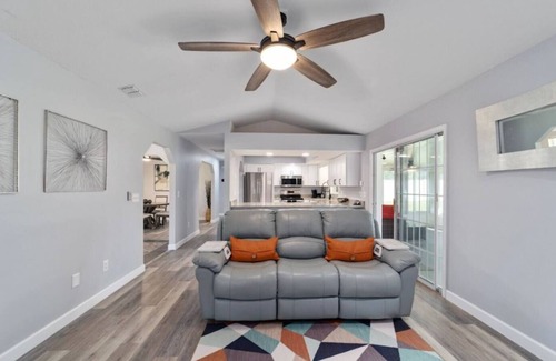 Ocala House | Quiet, peaceful neighborhood. Newly renovated home no Pet fees!