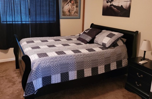 Estacada House | Quiet-Peaceful-Relaxing Country Setting