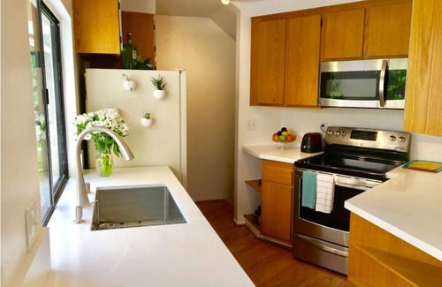 University City House | Quiet, Private & Sunny Townhome! Prime San Diego Location