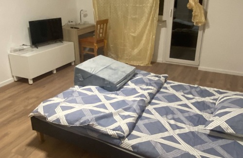 Oberursel Apartment | Quiet residential complex