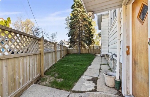 Bay View Apartment | Quiet Retreat for Nurses & Professionals - Monthly Discounts Available!