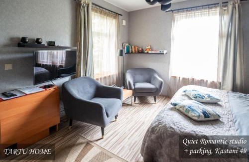Tartu Apartment | Quiet Romantic Studio plus parking, Tartu Home