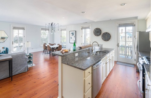 Radcliffeborough Condo | Quiet Sanctuary, Light-filled & Spacious Condo