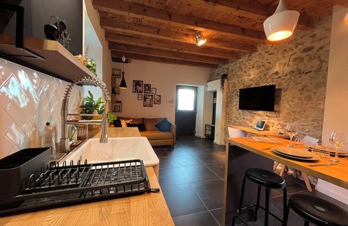 Herbeys Apartment | Quiet, self-contained studio with panoramic view of the Vercors mountains