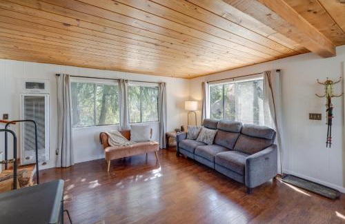 Posey House | Quiet Sequoia National Forest Cabin with Fireplace