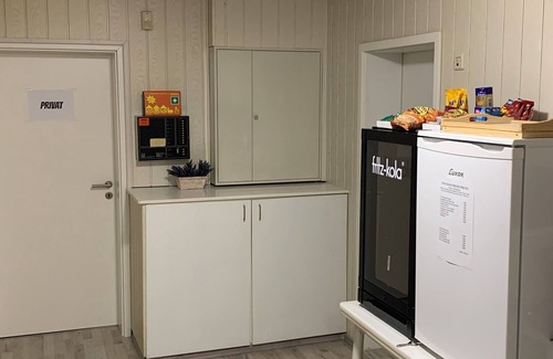 Langenfeld Apartment | Quiet & spacious multi-bed room (2 single beds) in top location and parking lot