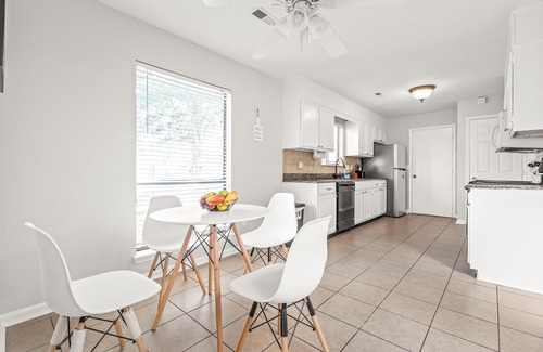 Wessex Square House | Quiet & Spacious 3 BR Home in Prime Neighborhood