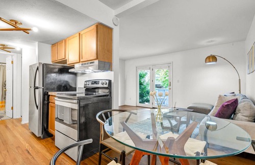 Central Boulder Apartment | Quiet, Spacious Mapleton Hill Apartment - Walk to Pearl Street - Walk to Hiking