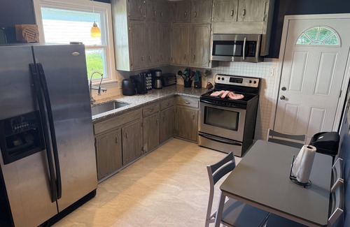 Nashville House | Quiet Suburban home 3BR 2baths Sleeps 10!