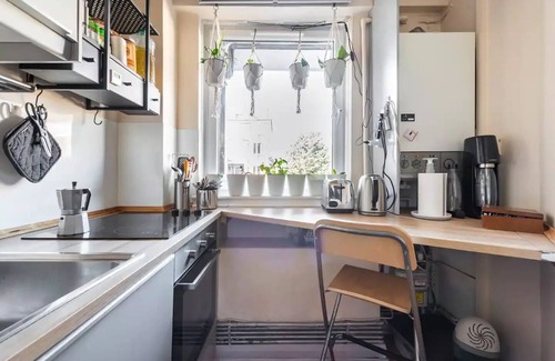 South Bermondsey Apartment | Quiet, urban studio flat in the heart of Bermondsey/Tower Bridge