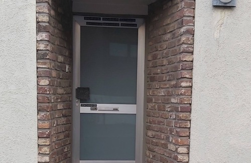 Rhein-Erft-Kreis District Apartment | Quiet vacation apartment near Cologne: Hürth, centrally located