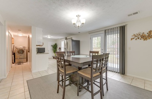 Peachtree City House | Quiet Vacation Rental in Peachtree City w/Yard!