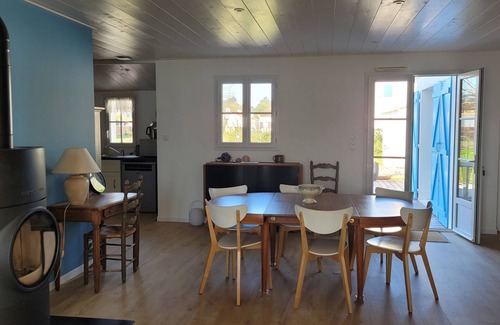 Barbatre House | Quiet villa with SPA, close to the beach