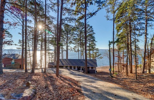 Edgemont House | Quiet Waterfront Getaway with Furnished Deck and Grill