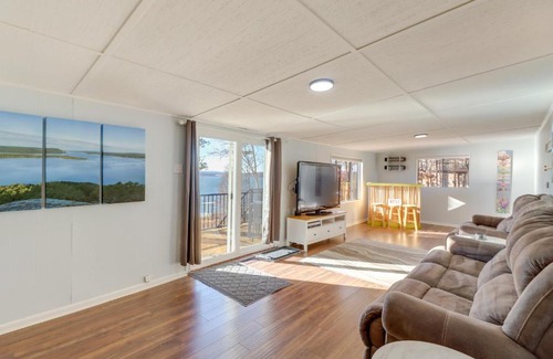 Edgemont House | Quiet Waterfront Getaway with Furnished Deck and Grill