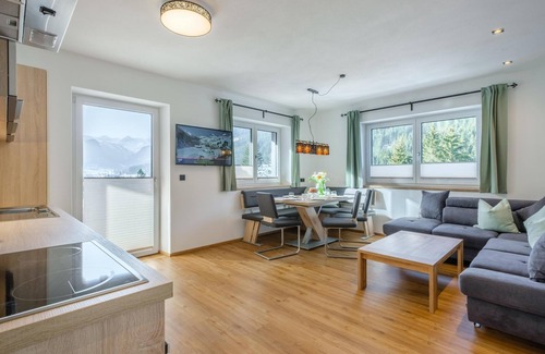Untertauern Apartment | Quietly located property with balcony