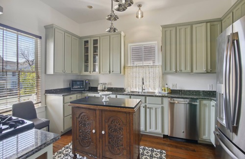 San Jacinto House | Quilted Cottage