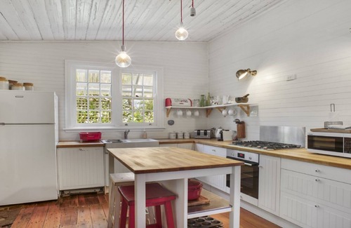 Blackheath House | Quinees Charming Mountain Cottage