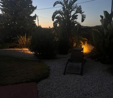 Nora Bed & Breakfast | Quinta das Amendoeiras B&B