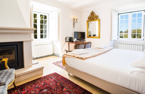 Galamares House | Quinta de São Tadeu by Casa das Campainhas
