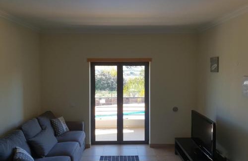 Vale de Carro Apartment | Quinta do Pinheiro Residence